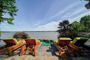Breathtaking View on Lake Wylie 4BR Lakehouse and Dock